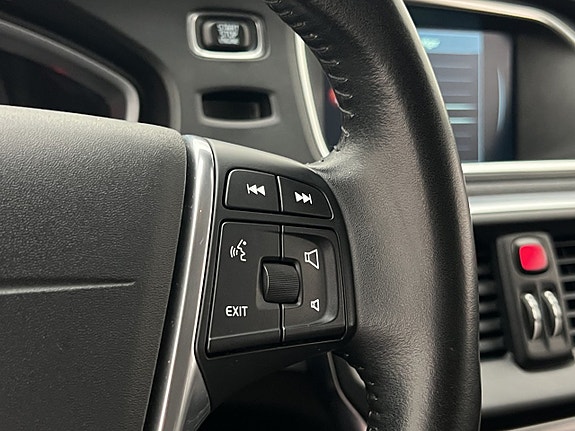 Volvo V40 18 of 30