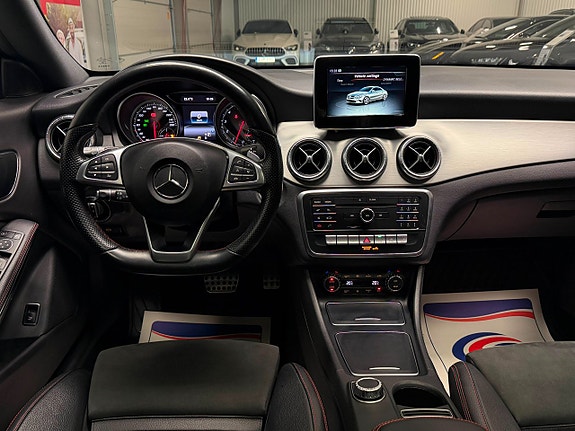 Mercedes-Benz CLA250 9 of 19
