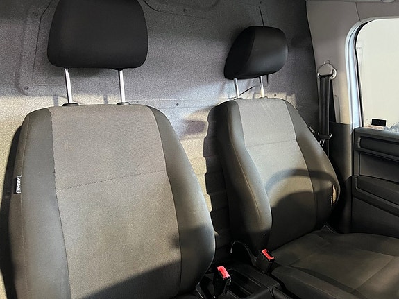 Volkswagen Caddy 12 of 12