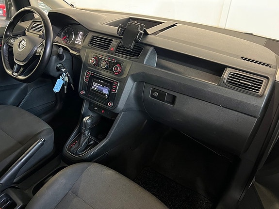 Volkswagen Caddy 9 of 12