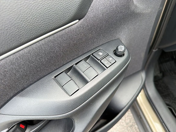 Toyota Yaris Cross 14 of 23