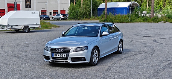 Audi A4 2 of 9