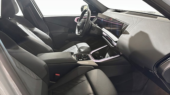 BMW X3 3 of 9
