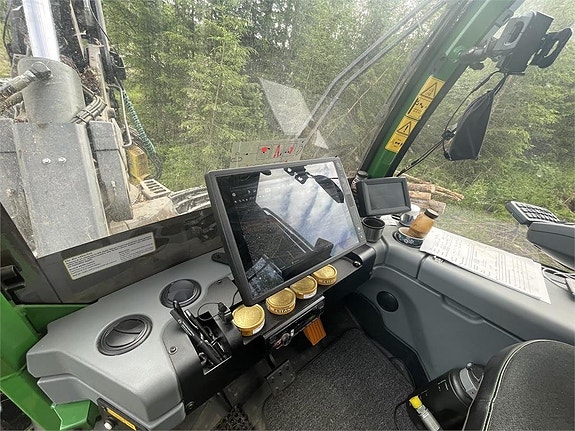 John Deere 1470G 9 of 10