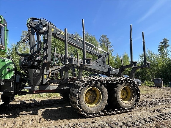 John Deere 1210G 9 of 16