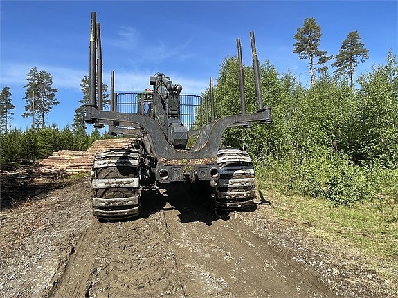 John Deere 1210G 10 of 16