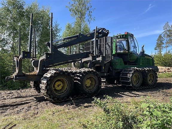 John Deere 1210G 4 of 16