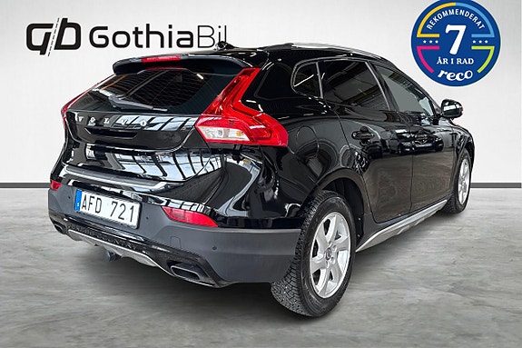 Volvo V40 Cross Country 5 of 19