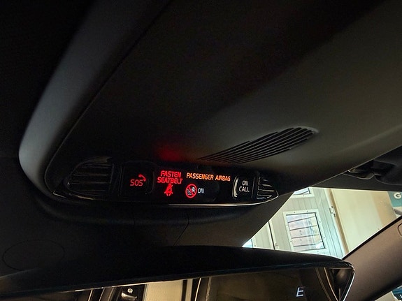 Volvo V90 17 of 29