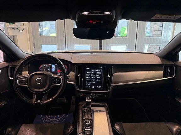 Volvo V90 5 of 29