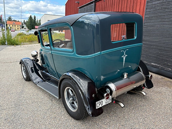 Ford Model A 8 of 20