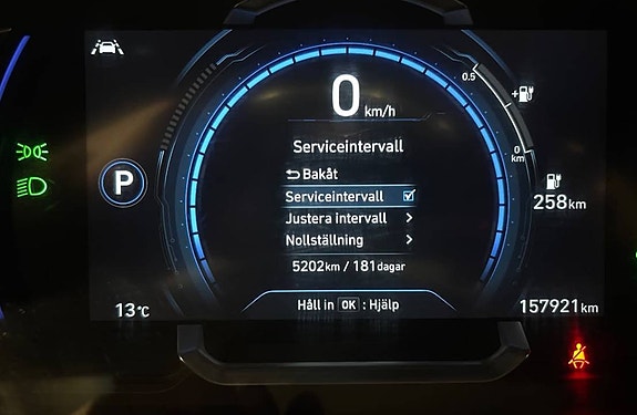 Hyundai IONIQ 6 of 11