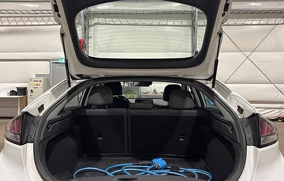 Hyundai IONIQ 5 of 11
