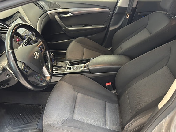 Hyundai i40 8 of 19