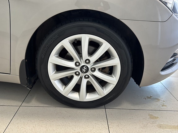 Hyundai i40 15 of 19