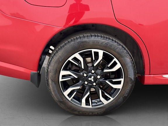 Mitsubishi Outlander 28 of 29