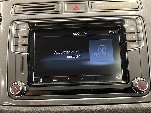 Volkswagen Tiguan 11 of 21