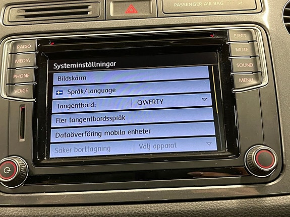 Volkswagen Tiguan 12 of 21