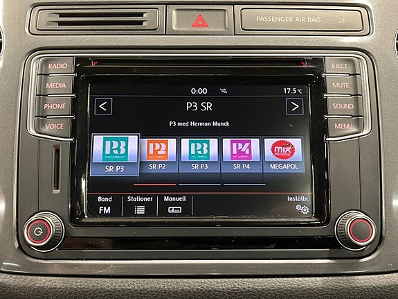 Volkswagen Tiguan 10 of 21
