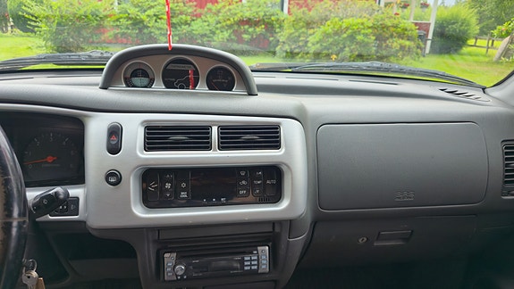 Mitsubishi L200 6 of 6