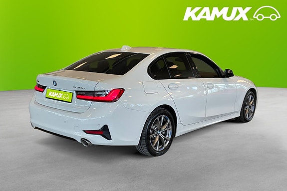 BMW 330e 4 of 26