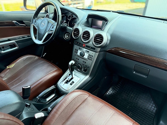 Opel Antara 9 of 11