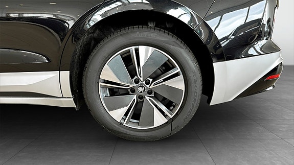 Skoda Enyaq 6 of 14