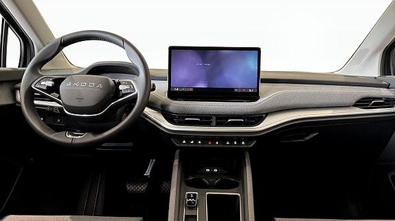 Skoda Enyaq 10 of 14
