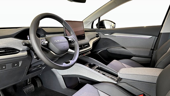 Skoda Enyaq 7 of 14