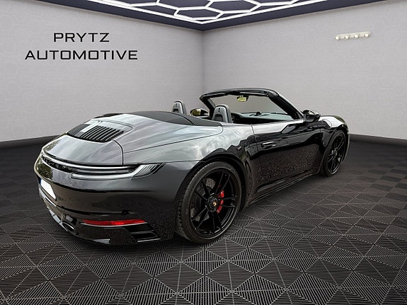 Porsche 992 3 of 8