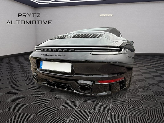 Porsche 992 8 of 8