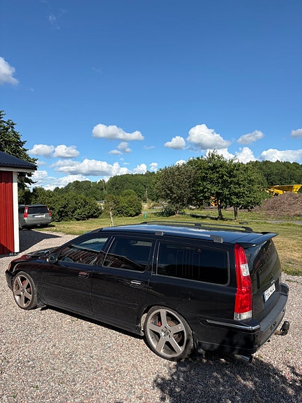 Volvo V70 4 of 7