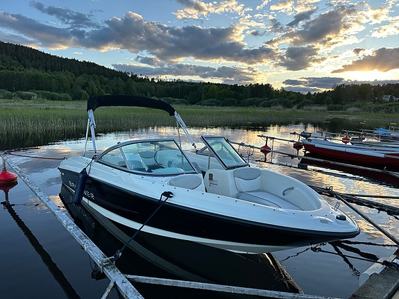 Bayliner 175 BR + MerCruiser 3.0l 135 hk + 80 Båttrailer + GARANTI 2 of 19