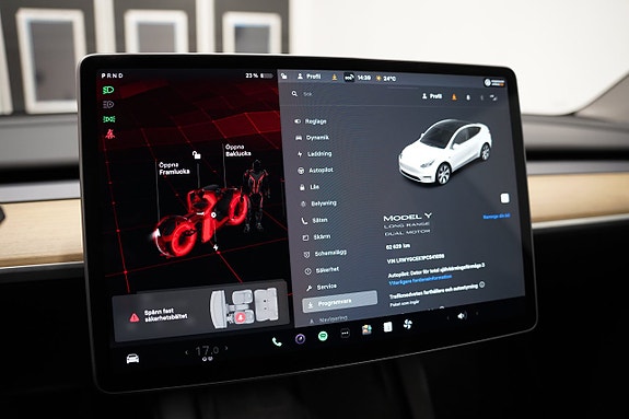 Tesla Model Y 15 of 23