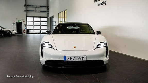 Porsche Taycan 4S 2 of 25