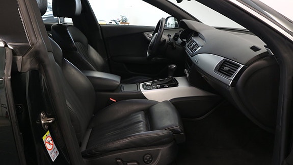 Audi A7 10 of 29
