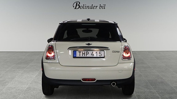 MINI Cooper 5 of 15