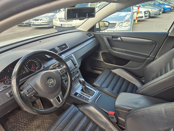 Volkswagen Passat 20 of 21