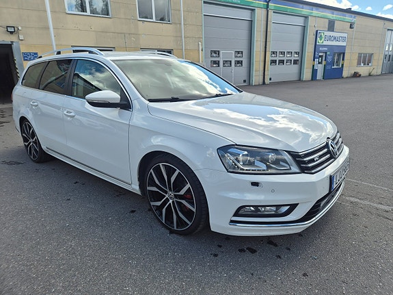 Volkswagen Passat 5 of 21