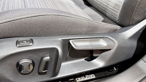Skoda Superb 17 of 23