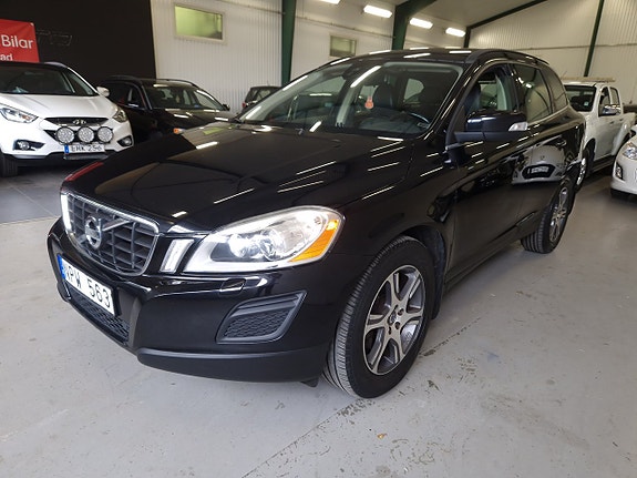 Volvo XC60 12 of 15