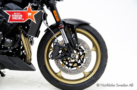Triumph TRIDENT 800 6 of 11