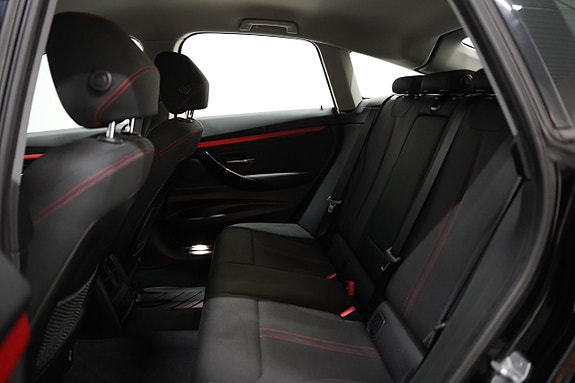 BMW 320d 17 of 20