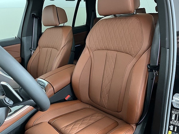 BMW X5 7 of 17