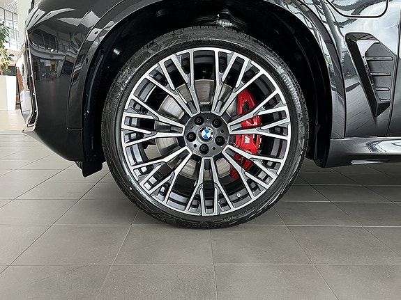 BMW X5 4 of 17