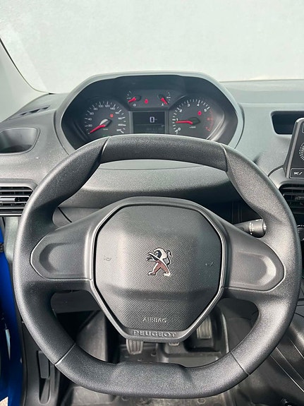 Peugeot Partner 7 of 19