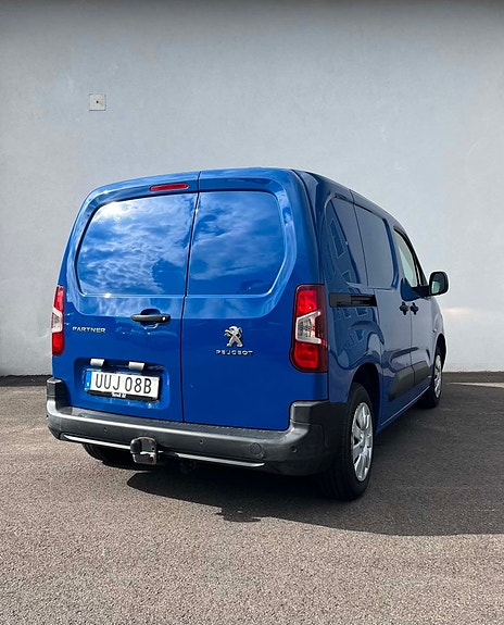 Peugeot Partner 16 of 19
