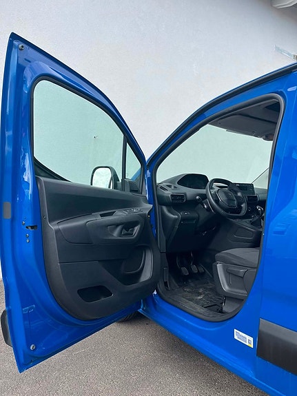 Peugeot Partner 4 of 19