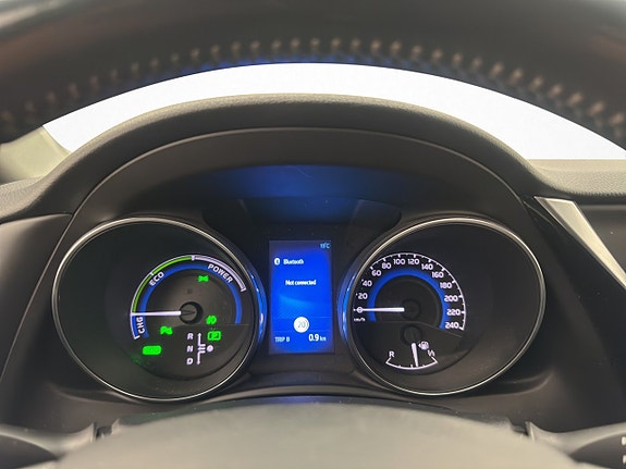 Toyota Auris 13 of 27
