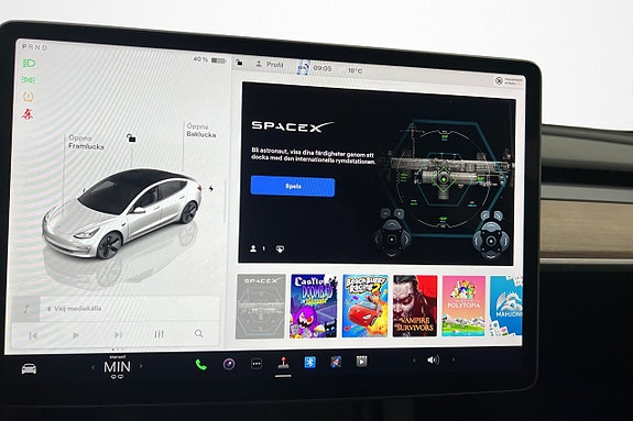 Tesla Model 3 20 of 28